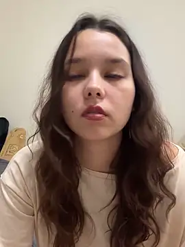 Snapshot of PoppyRobinson chatting on December 22, 2024, 7:21 pm PoppyRobinson online show from December 22, 2024, 7:21 pm