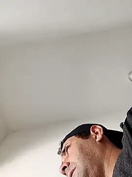 Snapshot of Gostozim7 chatting on December 14, 2024, 11:39 am Gostozim7 online show from December 14, 2024, 11:39 am