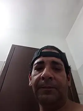 Snapshot of Gostozim7 chatting on November 6, 2025, 6:53 pm Gostozim7 online show from November 6, 2025, 6:53 pm