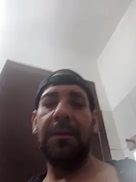 Snapshot of Gostozim7 chatting on November 24, 2025, 6:18 pm Gostozim7 online show from November 24, 2025, 6:18 pm