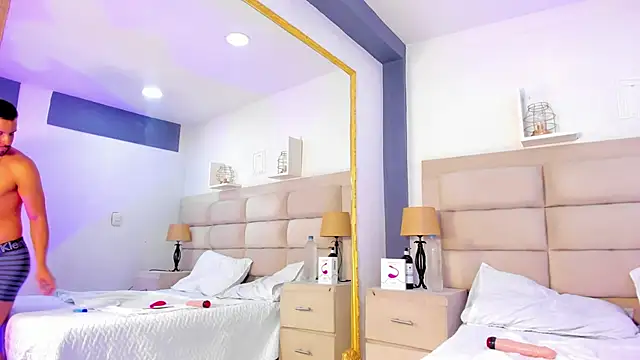 JackBlanco  online show from February 19, 2025, 4:23 am