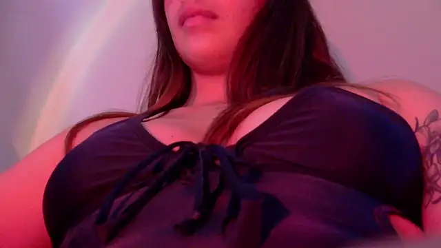 Miss oliviaa online show from February 25, 2025, 11:11 pm