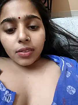 Snapshot of Sweet-Rani chatting on April 30, 2026, 7:09 pm Sweet-Rani online show from April 30, 2026, 7:09 pm