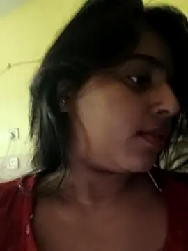 Snapshot of Sweet-Rani chatting on May 5, 2026, 7:33 pm Sweet-Rani online show from May 5, 2026, 7:33 pm