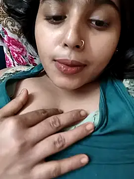 Snapshot of Sweet-Rani chatting on May 12, 2026, 5:21 pm Sweet-Rani online show from May 12, 2026, 5:21 pm