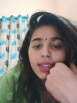 Snapshot of Sweet-Rani chatting on May 14, 2026, 5:42 pm Sweet-Rani online show from May 14, 2026, 5:42 pm