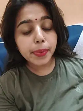 Snapshot of Sweet-Rani chatting on May 21, 2026, 5:20 pm Sweet-Rani online show from May 21, 2026, 5:20 pm