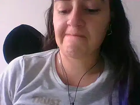 Snapshot of _karlie_kloss_ chatting on February 5, 2025, 10:22 pm karlie kloss online show from February 5, 2025, 10:22 pm