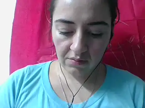 Snapshot of _karlie_kloss_ chatting on March 18, 2025, 11:20 pm karlie kloss online show from March 18, 2025, 11:20 pm