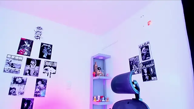 Johhan  Lee online show from April 15, 2026, 6:26 pm