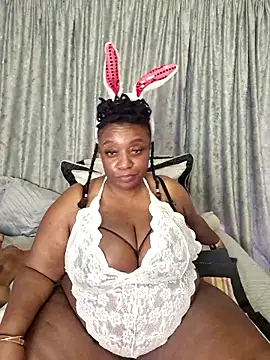 ThickianaRider online show from April 4, 2026, 9:40 am