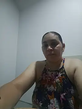 Snapshot of MirandaSoto chatting on July 16, 2026, 4:18 am MirandaSoto online show from July 16, 2026, 4:18 am