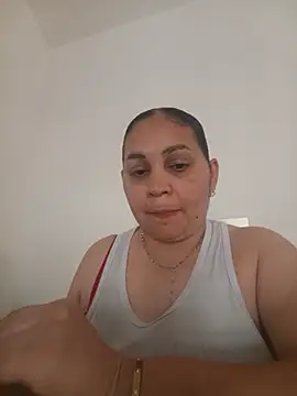 Snapshot of MirandaSoto chatting on July 16, 2026, 6:58 pm MirandaSoto online show from July 16, 2026, 6:58 pm