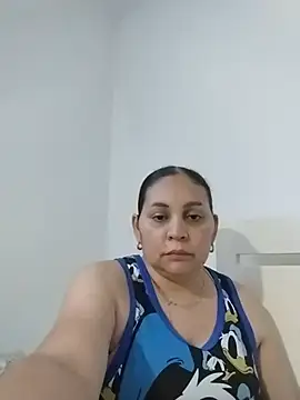 Snapshot of MirandaSoto chatting on July 30, 2026, 4:00 am MirandaSoto online show from July 30, 2026, 4:00 am