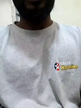 Snapshot of jonypl chatting on January 12, 2025, 9:51 pm jonypl online show from January 12, 2025, 9:51 pm