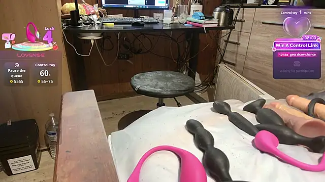 misteryman1956 online show from February 18, 2026, 8:21 am