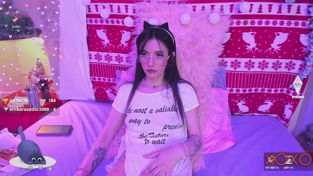 lauren evans96 online show from December 17, 2024, 6:02 am