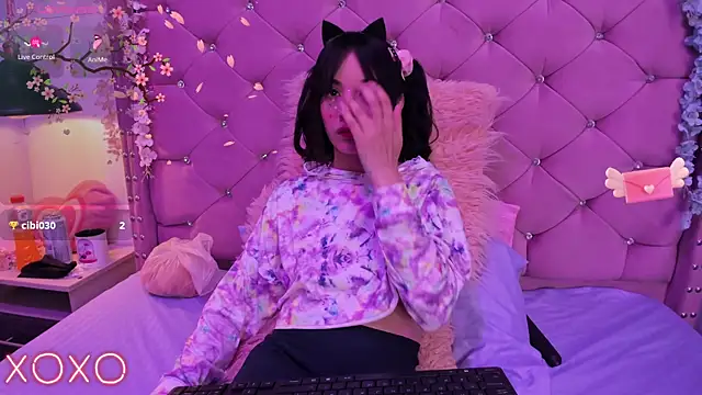 lauren evans96 online show from January 24, 2025, 2:39 am