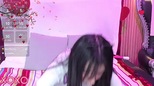 lauren evans96 online show from February 19, 2025, 7:06 am