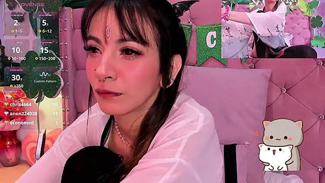 lauren evans96 online show from March 20, 2025, 4:40 am