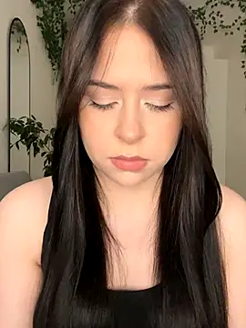  SweetCandyy online show from November 6, 2025, 8:10 pm