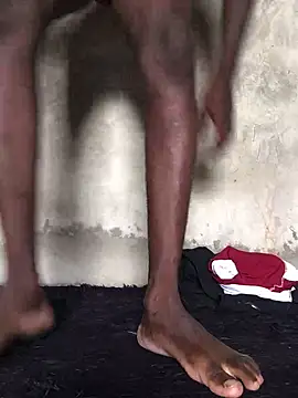 HutchMansell online show from March 10, 2025, 12:26 pm