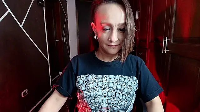 Snapshot of NatashaMason_ chatting on February 5, 2025, 11:44 am NatashaMason online show from February 5, 2025, 11:44 am