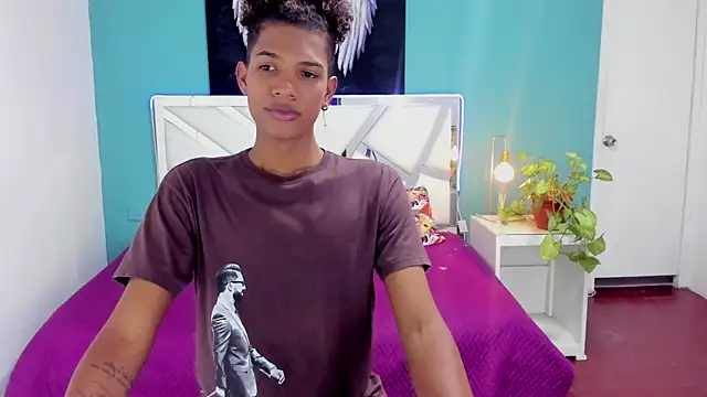 Snapshot of dubois_men chatting on March 3, 2025, 7:49 pm dubois men online show from March 3, 2025, 7:49 pm