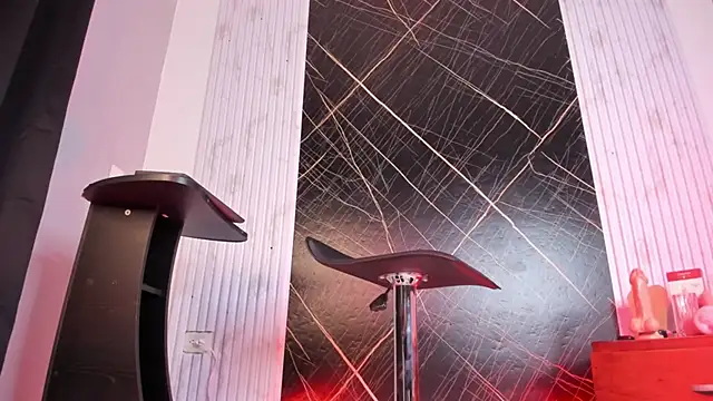 amber  blair online show from January 20, 2025, 3:04 am