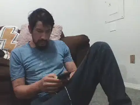 Snapshot of Curved4Pleasure chatting on December 17, 2024, 11:59 pm Curved4Pleasure online show from December 17, 2024, 11:59 pm