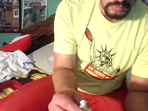 Snapshot of Curved4Pleasure chatting on October 20, 2025, 9:32 am Curved4Pleasure online show from October 20, 2025, 9:32 am