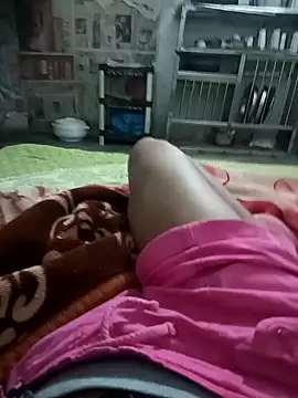 Snapshot of zoya_khan25 chatting on December 4, 2024, 7:28 am zoya khan25 online show from December 4, 2024, 7:28 am