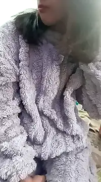 Snapshot of zoya_khan25 chatting on January 15, 2025, 6:43 am zoya khan25 online show from January 15, 2025, 6:43 am