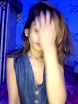 Snapshot of zoya_khan25 chatting on March 11, 2025, 3:34 pm zoya khan25 online show from March 11, 2025, 3:34 pm