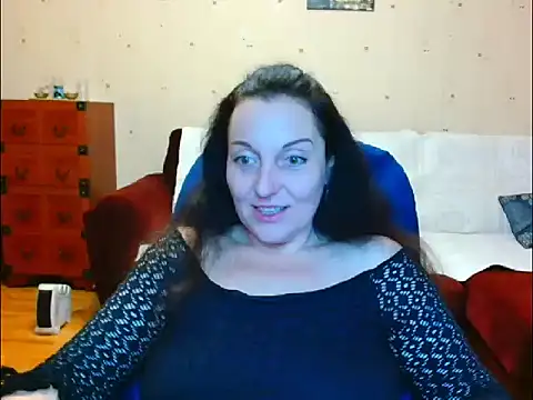 Alice3694 online show from April 16, 2026, 1:39 am