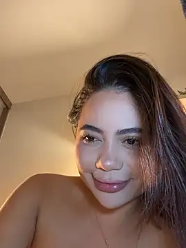 Aryrosee online show from April 19, 2026, 9:17 pm