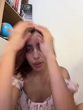 Katee Jones online show from February 2, 2026, 11:25 pm