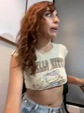 Katee Jones online show from April 15, 2026, 7:21 pm