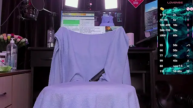 Raissa sky26 online show from March 2, 2025, 3:34 am