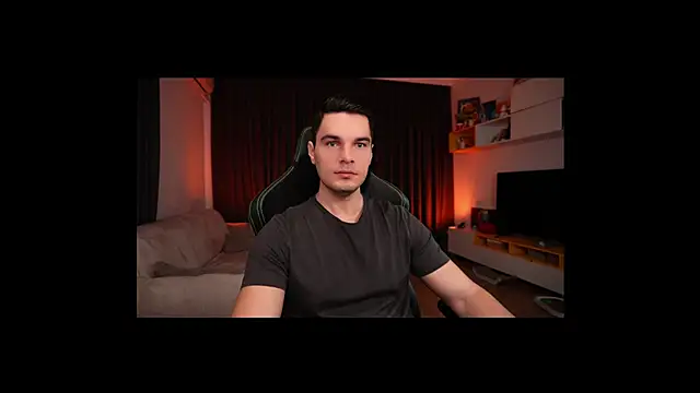 Snapshot of billypassion chatting on February 5, 2025, 5:41 am billypassion online show from February 5, 2025, 5:41 am