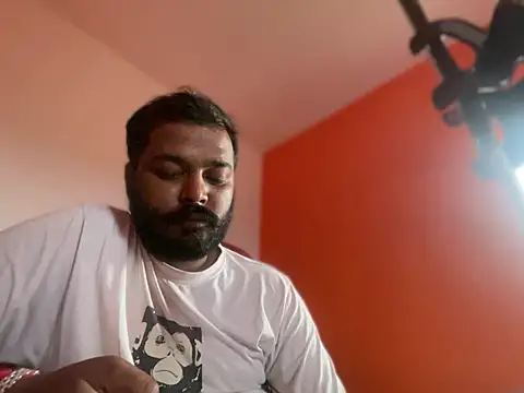 Snapshot of manoj_master chatting on May 27, 2026, 9:06 am manoj master online show from May 27, 2026, 9:06 am