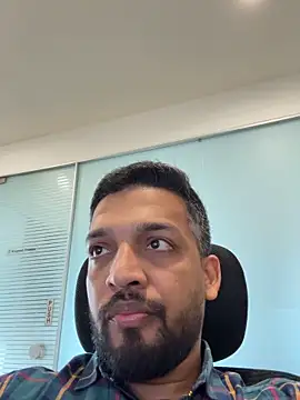 a4ashes online show from October 11, 2025, 4:01 am