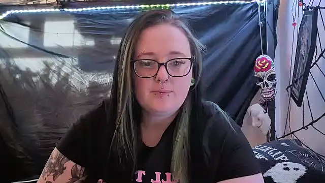 Bunny Cummings online show from February 3, 2026, 11:26 am