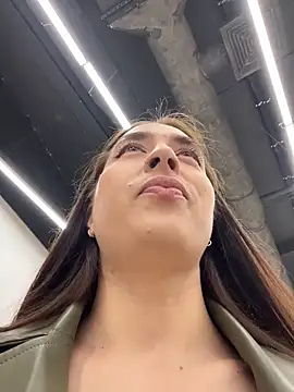 Holly Play online show from March 23, 2026, 11:58 am