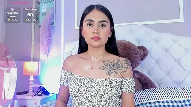 Snapshot of serena_jeyms chatting on December 3, 2024, 7:44 pm serena jeyms online show from December 3, 2024, 7:44 pm