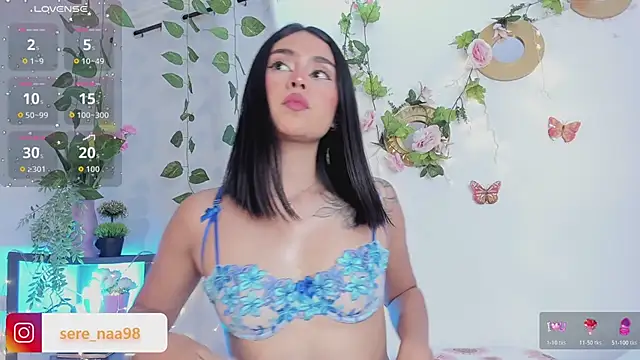 Snapshot of serena_jeyms chatting on May 25, 2026, 12:38 am serena jeyms online show from May 25, 2026, 12:38 am