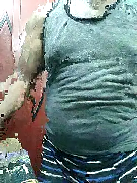 Snapshot of ShelfyOfferer chatting on October 9, 2025, 6:50 pm ShelfyOfferer online show from October 9, 2025, 6:50 pm