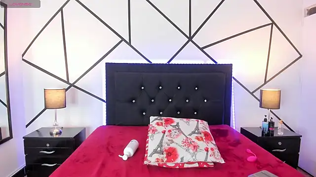 Snapshot of Iris_Thompson_ chatting on February 26, 2025, 9:27 pm Iris Thompson online show from February 26, 2025, 9:27 pm