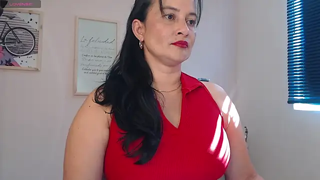 Snapshot of lucy_diiaz chatting on January 13, 2025, 7:42 pm lucy diiaz online show from January 13, 2025, 7:42 pm