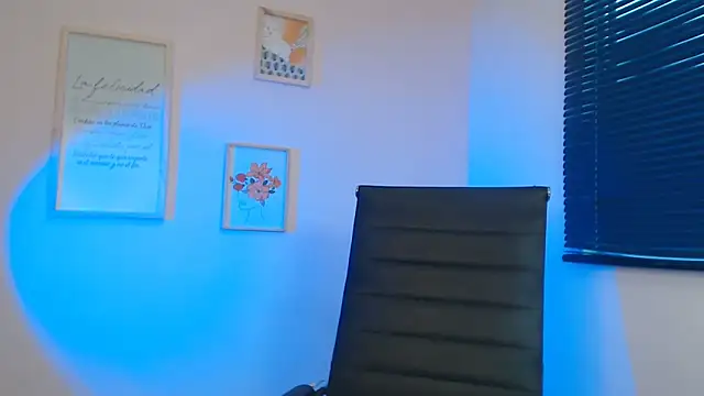 Snapshot of lucy_diiaz chatting on January 21, 2025, 10:41 pm lucy diiaz online show from January 21, 2025, 10:41 pm